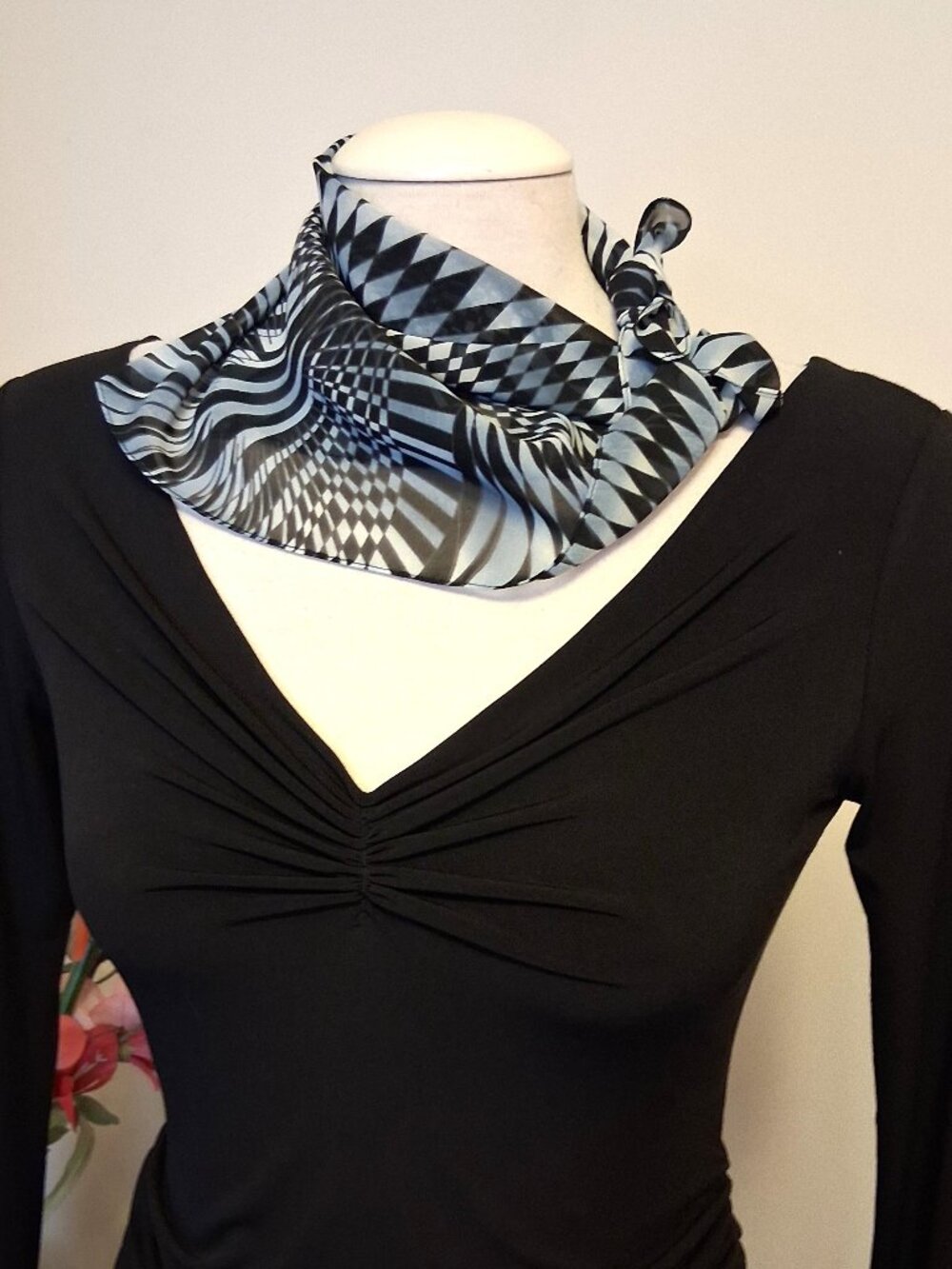 Vintage Square Scarf Medium Abstract Geometric Neck Wrap Scarves Black White